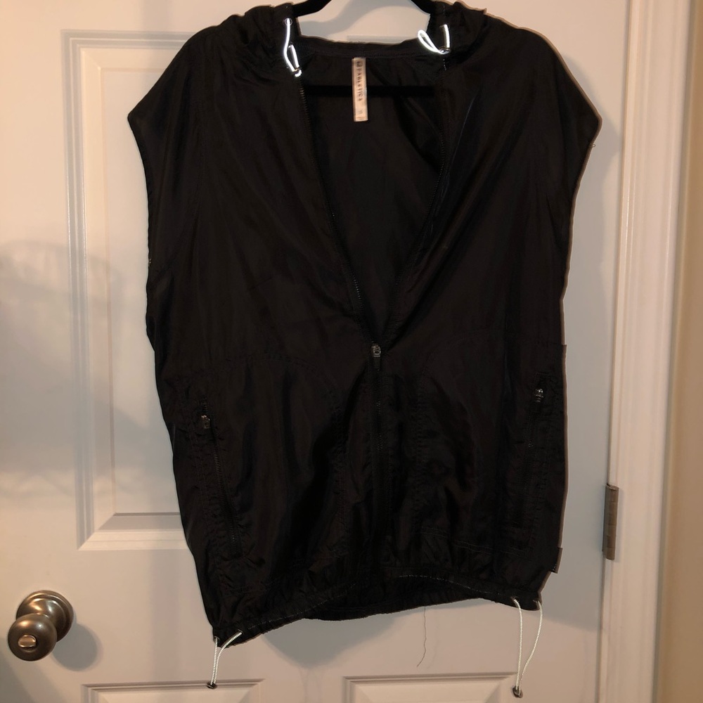 Fabletics Windbreaker Vest